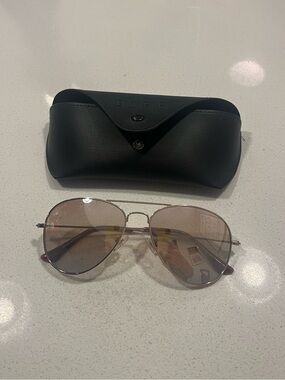 Diff Eyewear Women's Aviator Sunglasses in Gold with Rose-Tinted Lenses